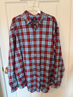 Vineyard Vines Men’s Red and Light Blue Plaid Button-Down Shirt